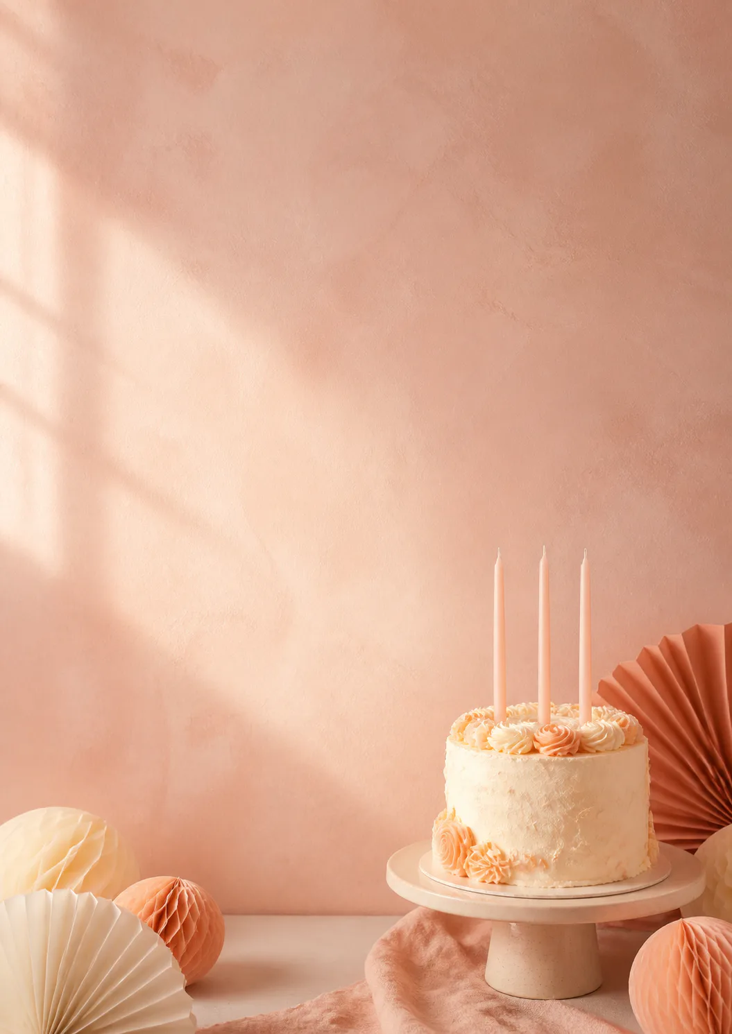 Aperçu du modèle — Invitation d’anniversaire au gâteau pastel