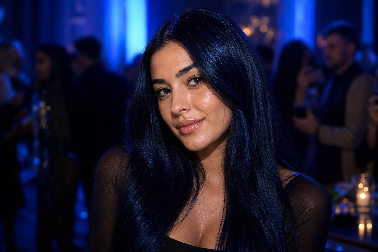 Bleu Noir Océan Profond